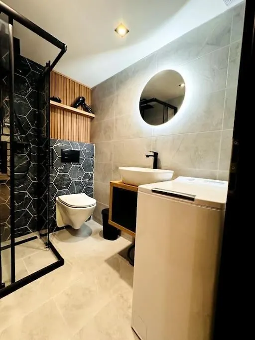 G15 City Centre Stylish Flat Budapest Apartment